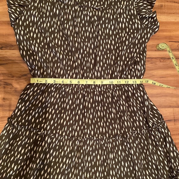 Betsy’s Boutique Midi Dress - Picture 3 of 4